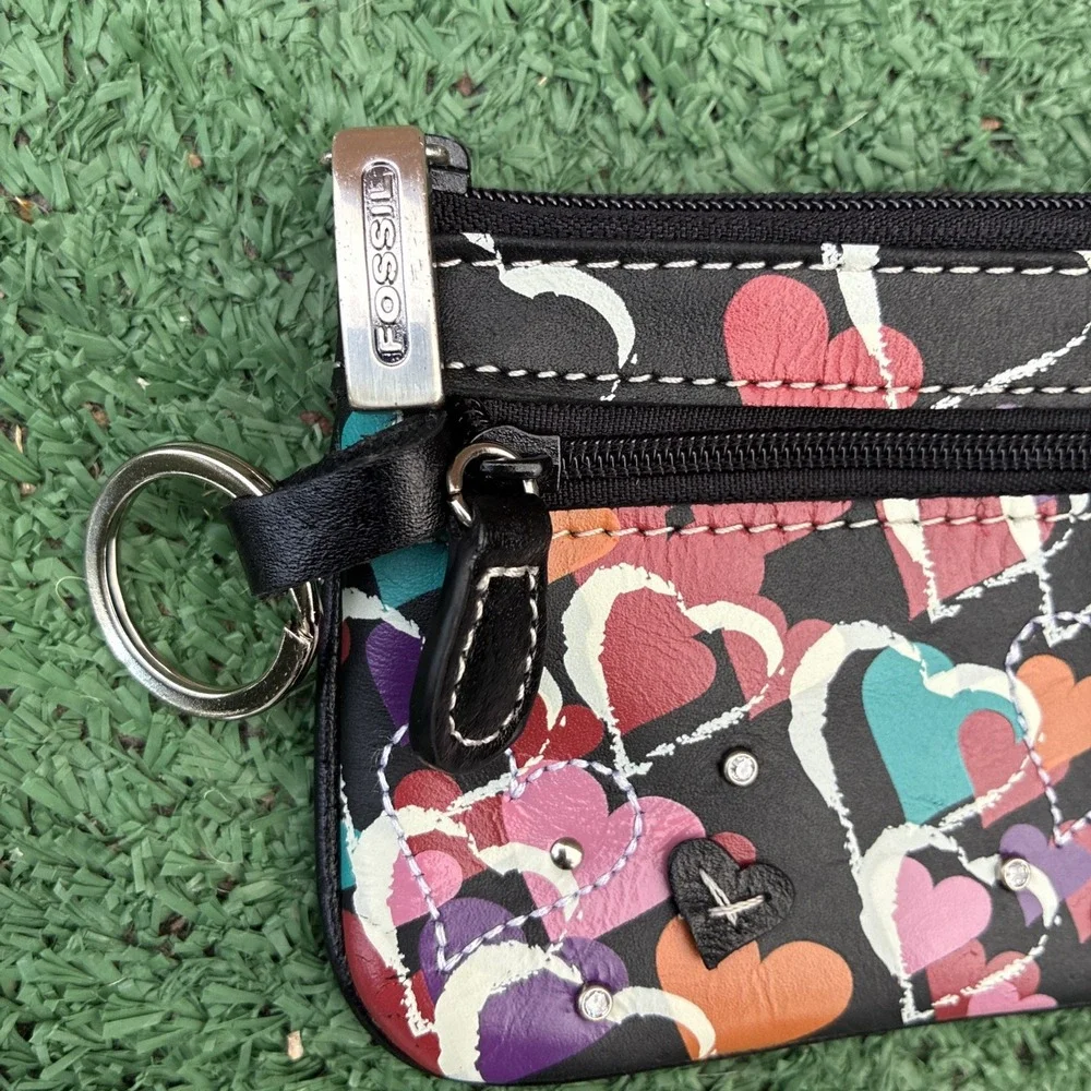 Vintage FOSSIL Key Ring ID Zipper Pouch Black w/ Hearts & Bling Leather 5